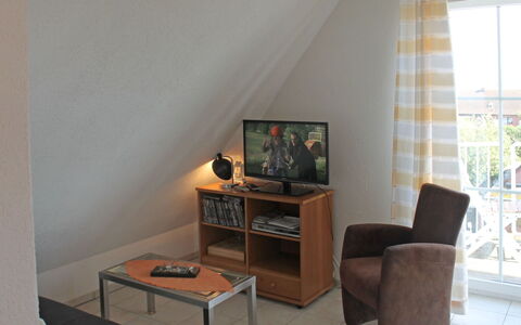 Fip-Ferienpark (Insel Poel): Meubles, Bâtiment, Table, Fenêtre, Confort, Bois, Canapé, Plante D'Appartement, Télévision, Plante