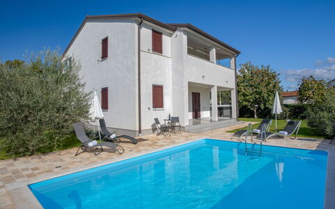 Poreč Nova Vas 107: Propriété, Maison, Bâtiment, Immobilier, Piscine, Villa, Domicile, Zone Résidentielle, Architecture, Vacances