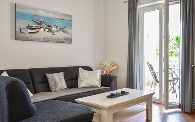Logement:&nbsp;Heidi 107.2
