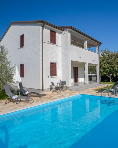 Poreč Nova Vas 107