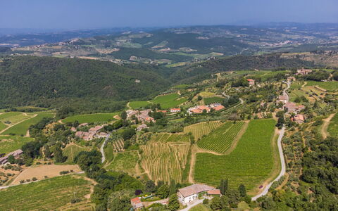 Ridaldi: Ciel, Montagne, Paysage Naturel, Lot Terre, Prairie, Plaine, Paysage, Design Urbain, Herbe, Chaîne De Montagnes