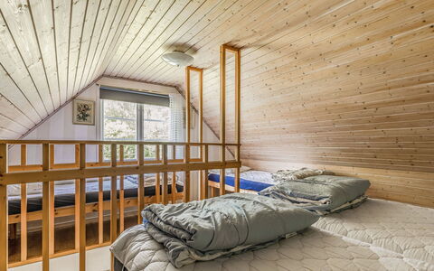 Västra Näs: Propriété, Bâtiment, Confort, Bois, Sol, Mur, Sol, Dur, Cadre De Lit, Lit