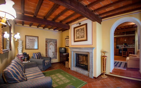 La Boutique del Cardinale: Pièce, Propriété, Bâtiment, Plafond, Salon, Design Intérieur, Faisceau, Maison, Meubles, Immobilier