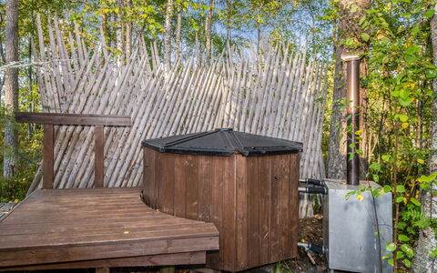 Villa Tilia: Lit, Meubles, Chambre, Design Intérieur, Literie, Drap De Lit, Sol, Bois, Sol, Pièce