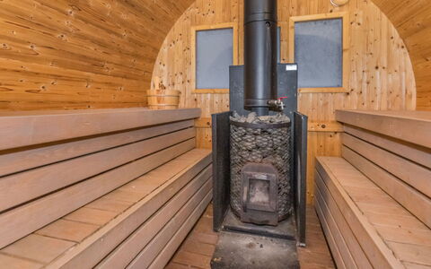 Kissaniemi: Bois, Sol, Sol, Meubles, Parquet, Design Intérieur, Lit Superposé, Pièce, Tache De Bois, Dur
