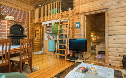 Hirsiniemi: Bois, Chalet, Cabane En Rondins, Forêt, Cabanon, Batiments Jardin, Mélèze, Des Bois, Tache De Bois