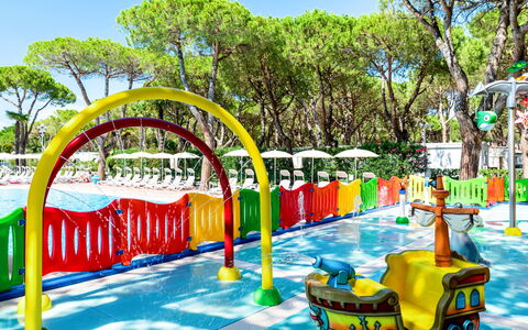 Cavallino 663: L'Eau, Bleu Majorelle, Loisir, Parc Aquatique, Amusement, Aqua, Des Loisirs, Parc, Espace Public