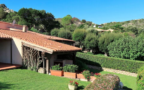 Nicoletta: Ciel, Plante, Bâtiment, Propriété, La Nature, Vert, Arbre, Fleur, Paysage Naturel, Maison
