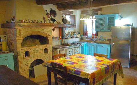 Monastery Guest House: Meubles, Table, Bâtiment, Bois, Design Intérieur, Cuisine, Maison, Sol, Sol, Cabinetry