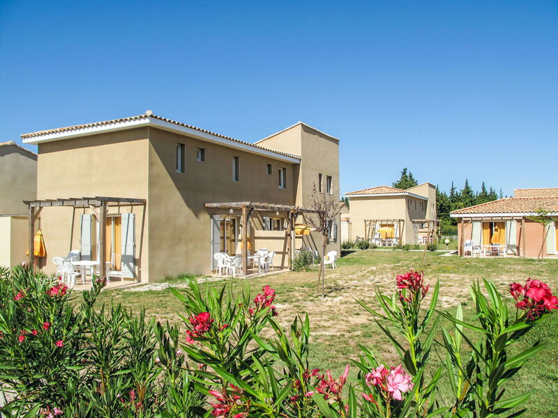 Saint Saturnin Les Avignon 605