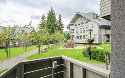 Resident Harrachov B