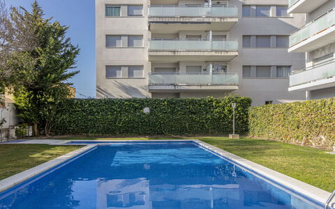 Oliveres: Propriété, Zone Résidentielle, Bâtiment, Appartement, Piscine, Immobilier, Condominium, Maison, Architecture, Domicile