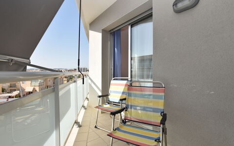 Oliveres: Pièce, Propriété, Bâtiment, Meubles, Design Intérieur, Architecture, Maison, Immobilier, Sol, Daylighting