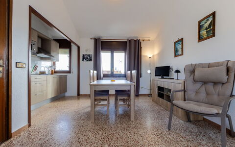 Drassanes Iii: Sol, Design Intérieur, Sol, Meubles, Plafond, Pièce, Appartement, Chaise, Salon, Parquet