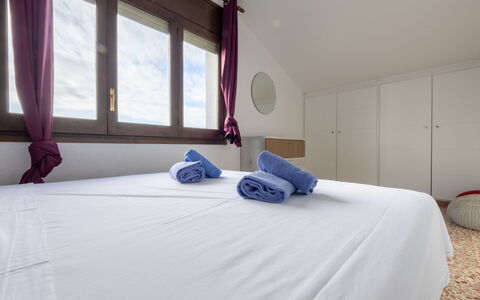 Drassanes Iii: Bois, Design Intérieur, Sol, Sol, Chambre, Lit, Meubles, Pièce, Plafond, Appartement