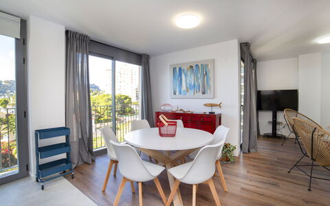 Calpe Calp 268: Pièce, Propriété, Meubles, Design Intérieur, Bâtiment, Immobilier, Maison, Sol, Table, Salle À Manger