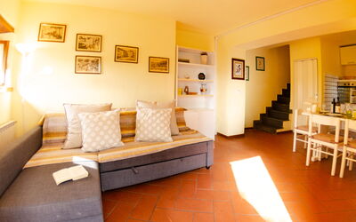 Bellavista Chiatri Oleandro: Pièce, Propriété, Meubles, Design Intérieur, Bâtiment, Sol, Suite, Maison, Immobilier, Salon