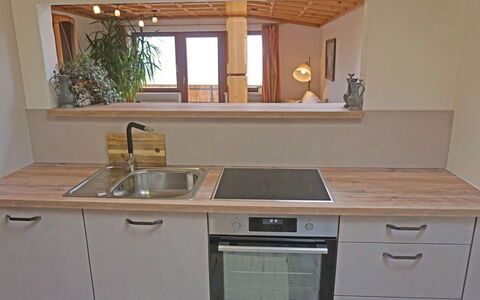 Riccardo: Cabinetry, Comptoir, Evier, Propriété, Meubles, Robinet, Évier, Miroir, Cuisine, Bois