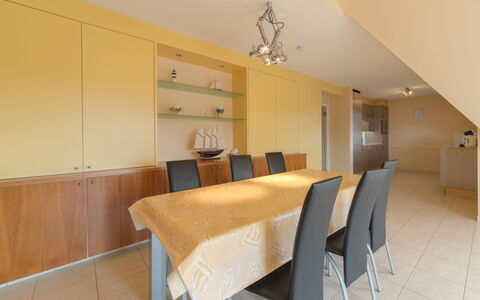 De Haan 930: Propriété, Pièce, Meubles, Bâtiment, Immobilier, Design Intérieur, Salle À Manger, Table, Maison, Sol