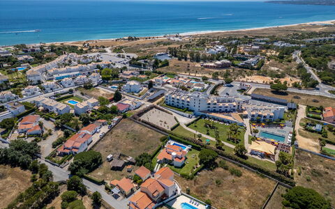 Casa Do Sol: Photographie Aérienne, Côte, Mer, Vue Du Ciel, Océan, Recours, Ville Resort, Rive, Station Balnéaire, Plage