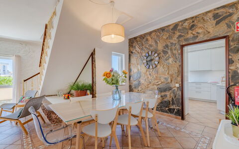 Casa Do Sol: Meubles, Design Intérieur, Sol, Sol, Bois, Chaise, Table, Table Cuisine Et Salle A Manger, Plafond, Salle À Manger