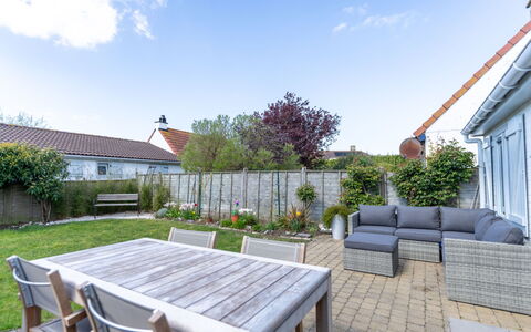 De Haan 210: Meubles, Mobilier De Jardin, Table, Chaise, Tableau De Plein Air, Jardin, Lot Terre, Domicile, Ombre
