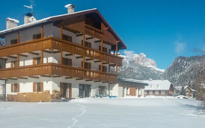 Pozza Di Fassa 616: Propriété, Neige, L'Hiver, Maison, Immobilier, Bâtiment, Ciel, Architecture, Appartement, Chaîne De Montagnes