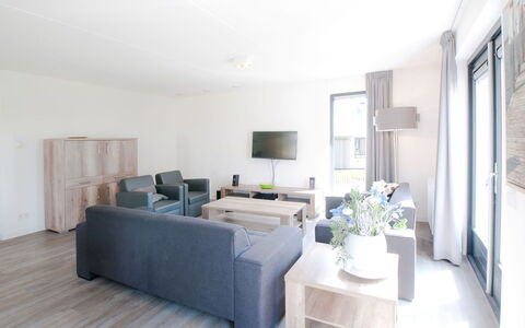 Oesterdam Resort: Meubles, Pièce, Design Intérieur, Salon, Propriété, Blanc, Bâtiment, Sol, Plafond, Maison