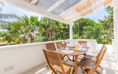 Casa Bianca: Propriété, Immobilier, Bâtiment, Pièce, Meubles, Maison, Table, Design Intérieur, Domicile, Biens
