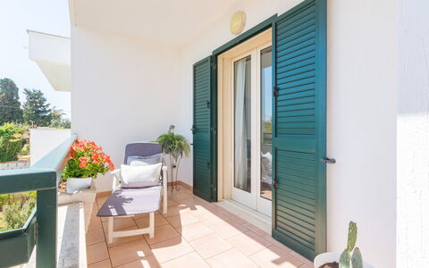 Appartamento Panorama Sul Mare: Propriété, Maison, Bâtiment, Immobilier, Pièce, Domicile, Appartement, Design Intérieur, Architecture, Zone Résidentielle
