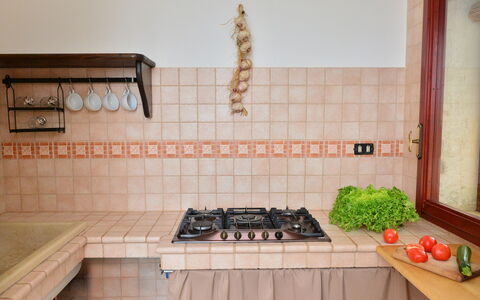 L'alcova: Tuile, Propriété, Pièce, Sol, Design Intérieur, Architecture, Immobilier, Sol, Maison, Cuisine