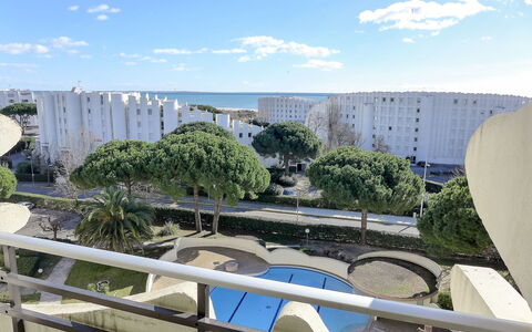 Paradis du Soleil: Architecture, Usage Mixte, Bâtiment, Design Urbain, Immobilier, Arbre, Ville, Tourisme, Appartement, Vacances