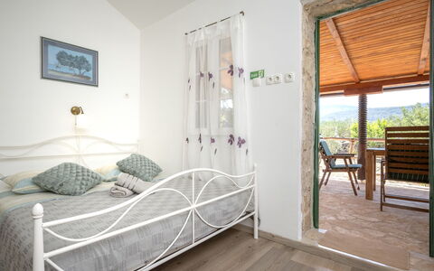 Marijo: Chambre, Meubles, Pièce, Propriété, Lit, Cadre De Lit, Design Intérieur, Sol, Bâtiment, Drap De Lit