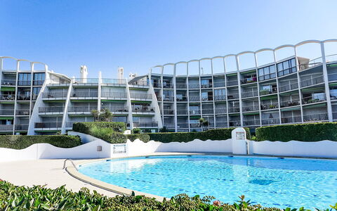 Les Dunes: Zone Résidentielle, Établissements Humains, Appartement, Condominium, Piscine, Recours, Mobilier De Jardin, Hôtel, Ville Resort, Vacances