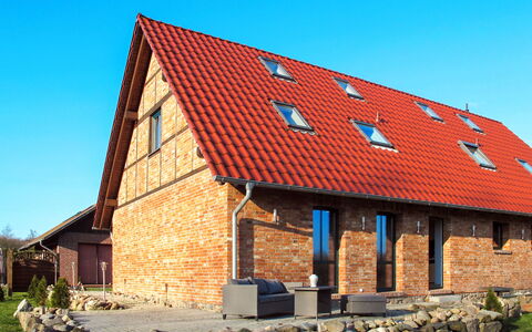 Zum Katzengrund Ii: Ciel, Plante, Fenêtre, Bâtiment, Maison, Bois, Lot Terre, Chalet, Zone Résidentielle, Siding