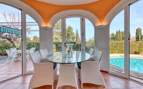 Golf Y Playa: Propriété, Immobilier, Bâtiment, Pièce, Maison, Biens, Meubles, Domicile, Design Intérieur, Table