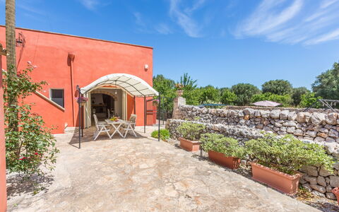 Masseria Pagliamonte: Ciel, Plante, Nuage, Propriété, Paysage, Zone Résidentielle, Arbre, Zone Rurale, Loisir, Façade