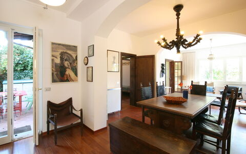 Villa Del Forte: Pièce, Propriété, Design Intérieur, Meubles, Plafond, Salle À Manger, Bâtiment, Sol, Parquet, Salon