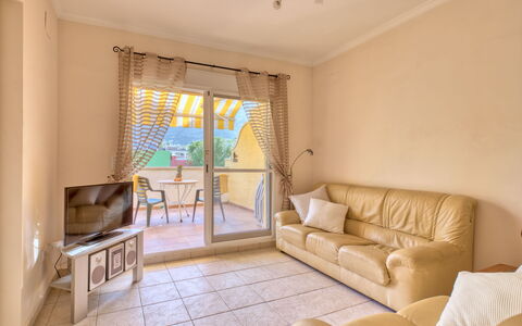 Alqueria Sol: Propriété, Pièce, Meubles, Design Intérieur, Bâtiment, Immobilier, Salon, Table, Sol, Maison