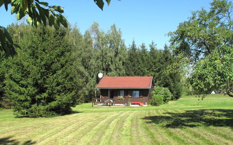 Spinka: Propriété, Maison, Domicile, Herbe, Arbre, Paysage Naturel, Ferme, Lot Terre, Ferme, Chalet
