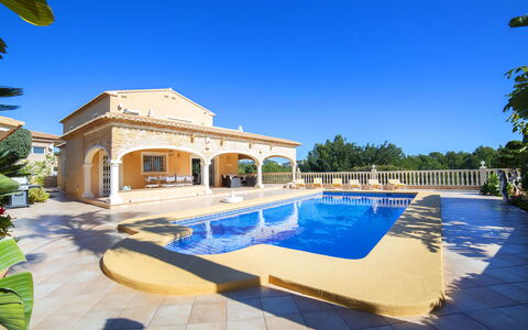 Del Pozo: Propriété, Piscine, Bâtiment, Immobilier, Maison, Domicile, Biens, Villa, Vacances, Manoir