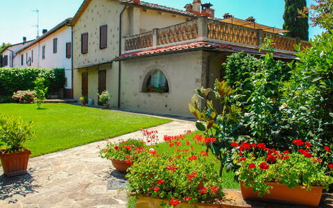 Podere Gioia: Propriété, Bâtiment, Maison, Hacienda, Immobilier, Domicile, Villa, Zone Rurale, Jardin, Cour