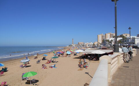 Apartamento Caracola: L'Eau, Ciel, Plage, Éclairage Public, Vélo, Ombre, Le Sable, Horizon