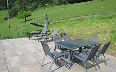 Schmalzenhof: Meubles, Table, Mobilier De Jardin, Tableau De Plein Air, Chaise, Patio, Dalle, Aménagement Paysager, Banc, Paysage