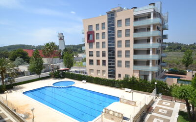 La Pineda 156: Piscine, Loisir, Vacances, Ombre, Recours, Ville Resort, Hôtel, Tropiques