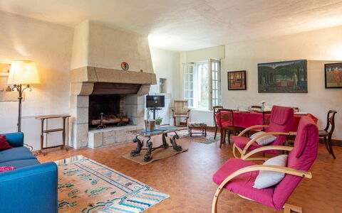 Kerlioret: Pièce, Propriété, Salon, Meubles, Design Intérieur, Bâtiment, Sol, Maison, Immobilier, Domicile