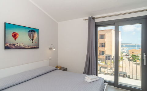 Asfodelo: Bâtiment, Bleu Azur, Plante, Bois, Éclairage, Confort, Ombre, Design Intérieur, Sol