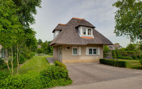 Citta Romana: Propriété, Domicile, Maison, Zone Résidentielle, Immobilier, Chalet, Bâtiment, Biens, Lot Terre, Toit