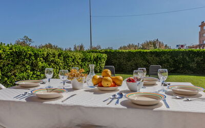 Logement:&nbsp;Port Pals Family Terrace & Garden 1646.9