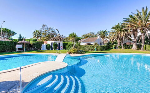 Green Garden & House Pals Beach: Bleu, Piscine, Loisir, Recours, Vacances, Ombre, Aménagement Paysager, Eco Hôtel, Tropiques